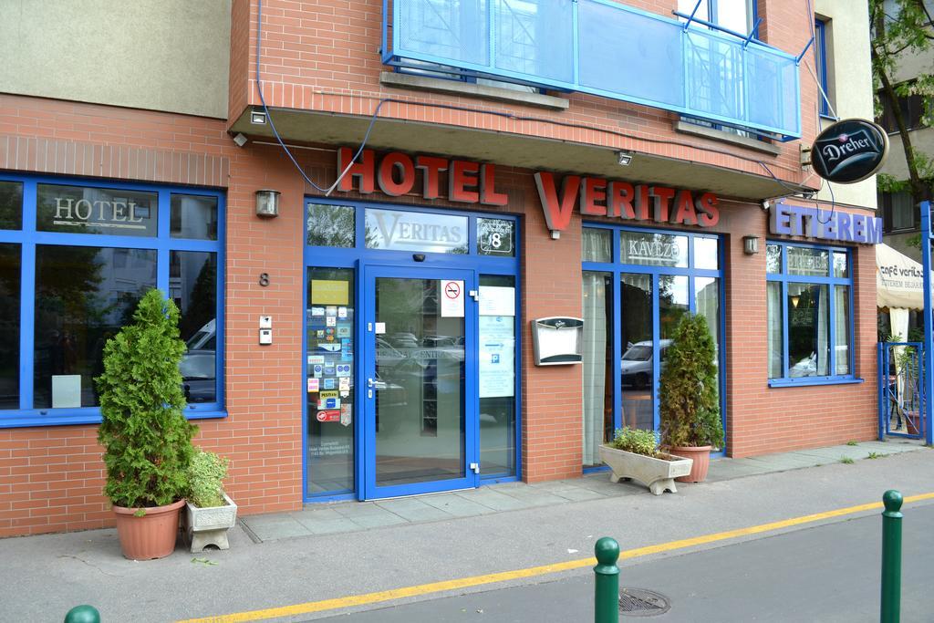Hotel Veritas Budapest Exterior photo