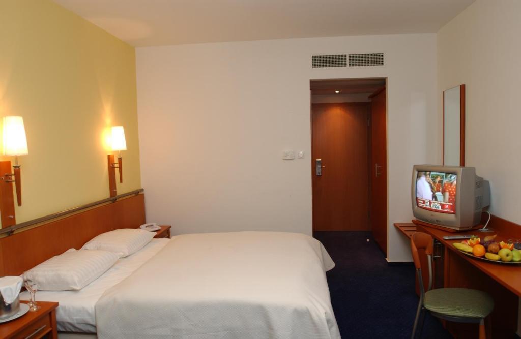 Hotel Veritas Budapest Room photo